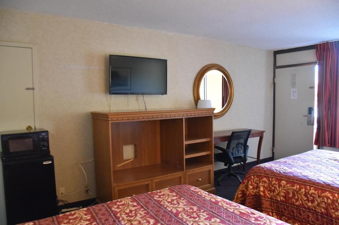 Homeplace Inn Jacksonville Ngoại thất bức ảnh