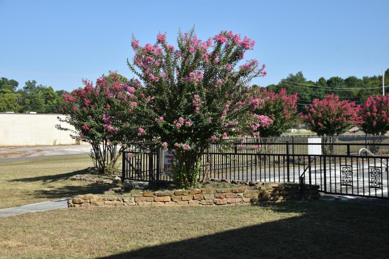Homeplace Inn Jacksonville Ngoại thất bức ảnh